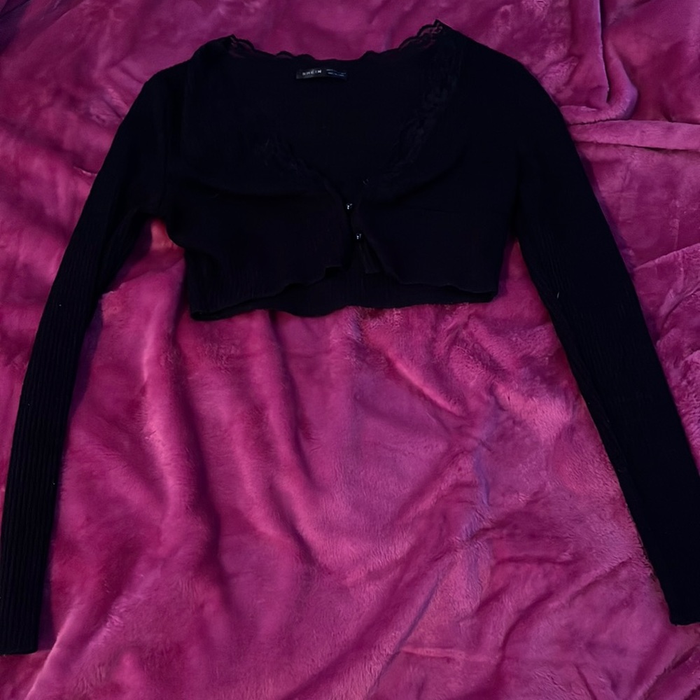 EZ wear waffle knit button up lace top